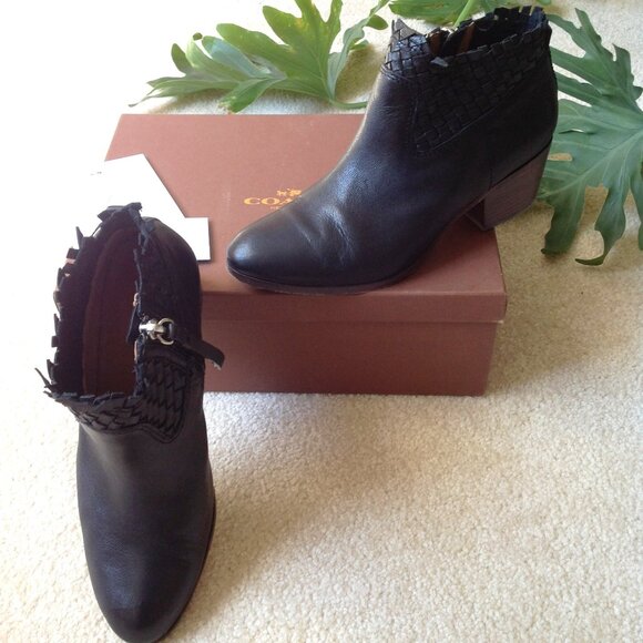Coach Bootie/Shoe - Picture 1 of 6